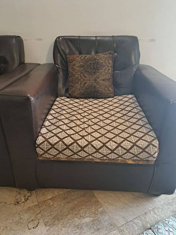 5 Seater Sofa Set 4