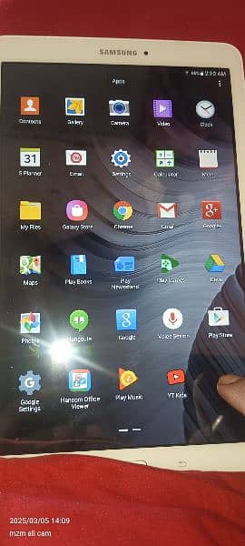 samsung tablet 10/10 condition whatsap only.  03444793608 1