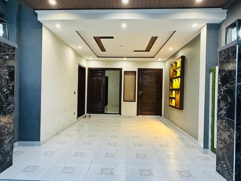 10 Marla brand new upper portion available for rent in Lda avenue 1 Lahore 13