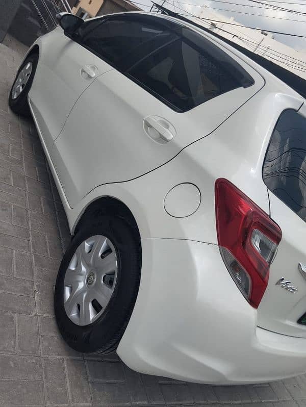 Toyota Vitz 2015 7