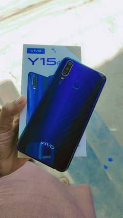 vivo y15