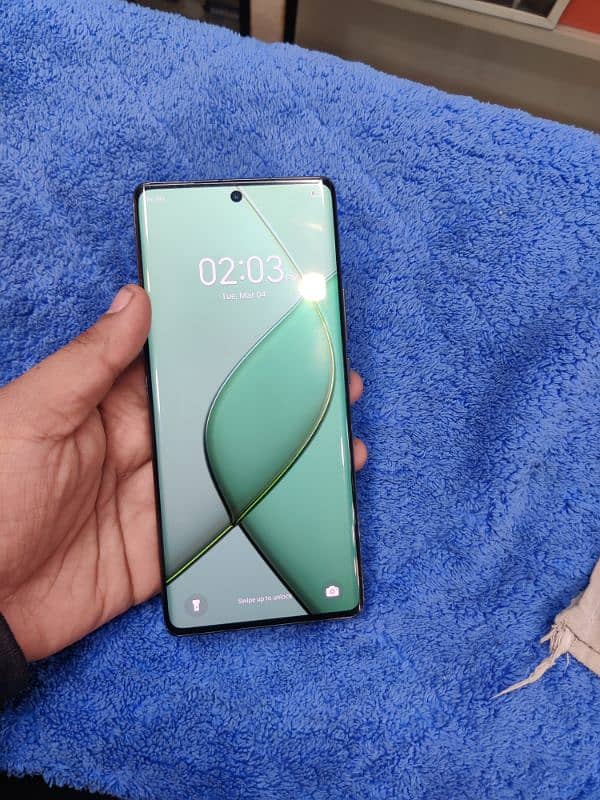 Tecno Spark 20 Pro Plus 5