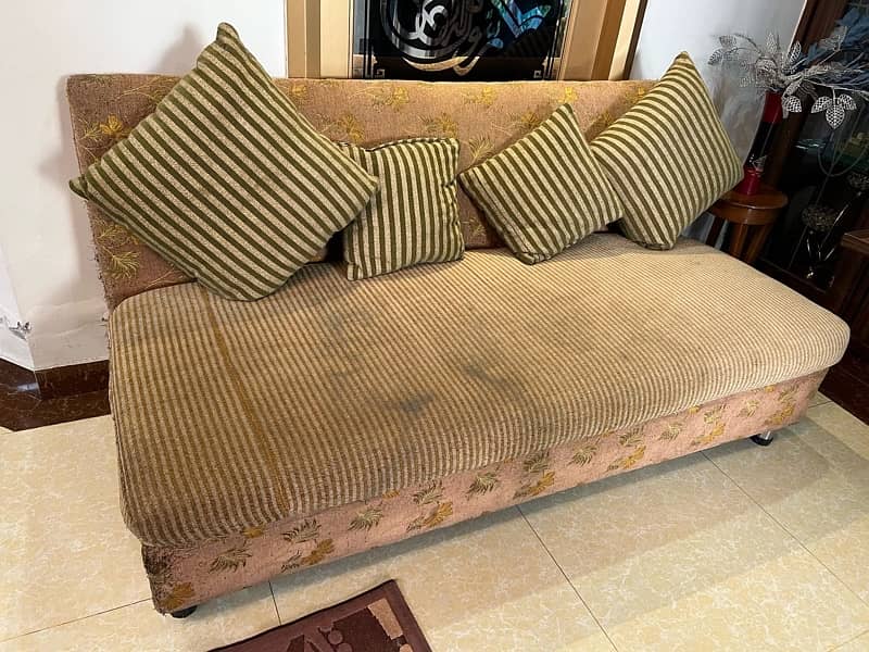 USED L SHAPE SOFA WITH CUSHIONS 1