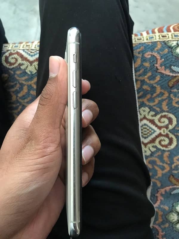 iphone 11 pro dual pta 3