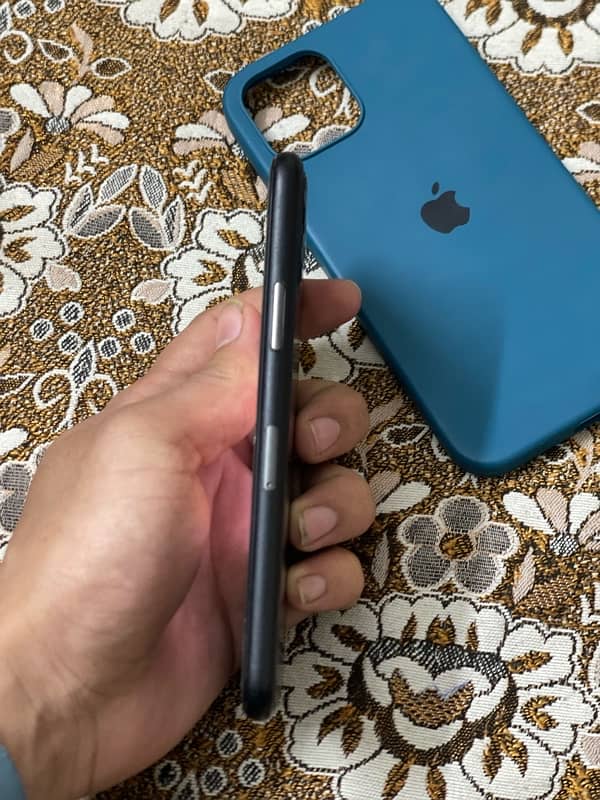 iPhone 11 pro 9