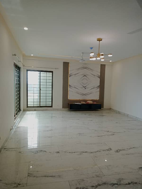 3 Floor Barnd New Apartment Available For Sale in Askari 11 Lahore 6