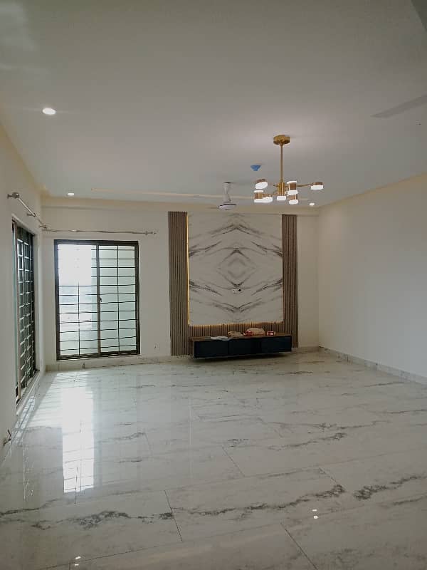 3 Floor Barnd New Apartment Available For Sale in Askari 11 Lahore 7