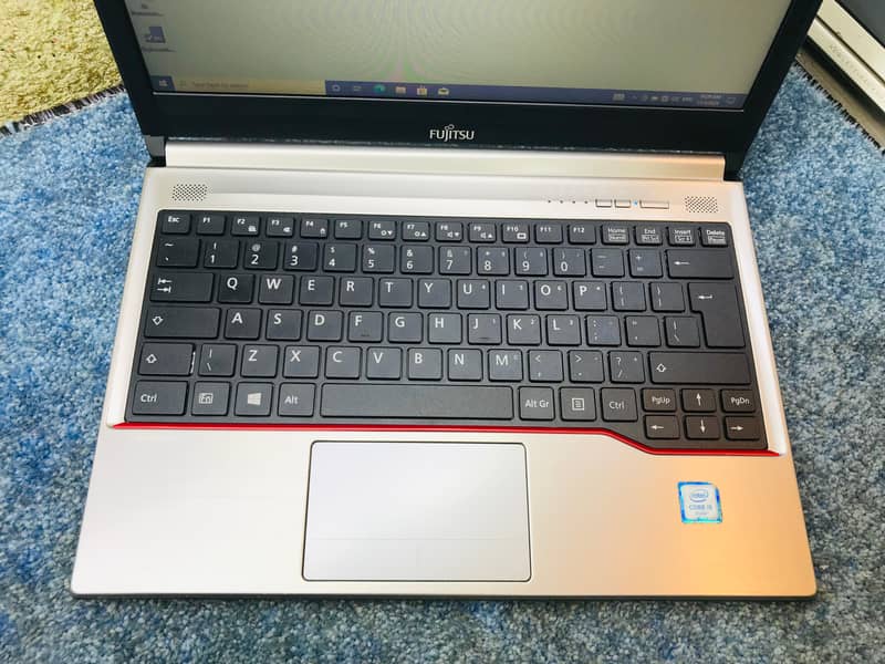 Ultra Slim^Stylish Fujitsu i7/4th Gen 03076682631 0