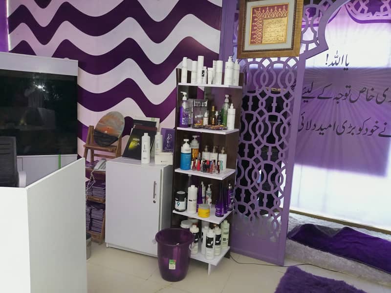 Ground Floor and Basement Ready Beauty Parlour Is Available For Rent 5