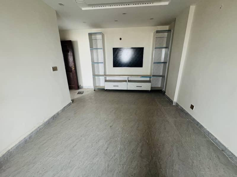 1 Bed Super Hot Location Ready To Move Apartment For Sale Nishtar Block Bahria Town Lahore 1