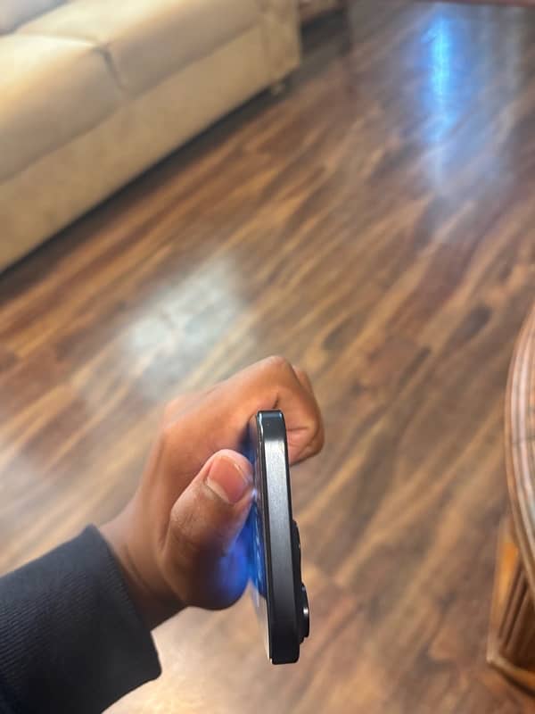 iPhone 15 pro max 256 gb Blue titanium 2