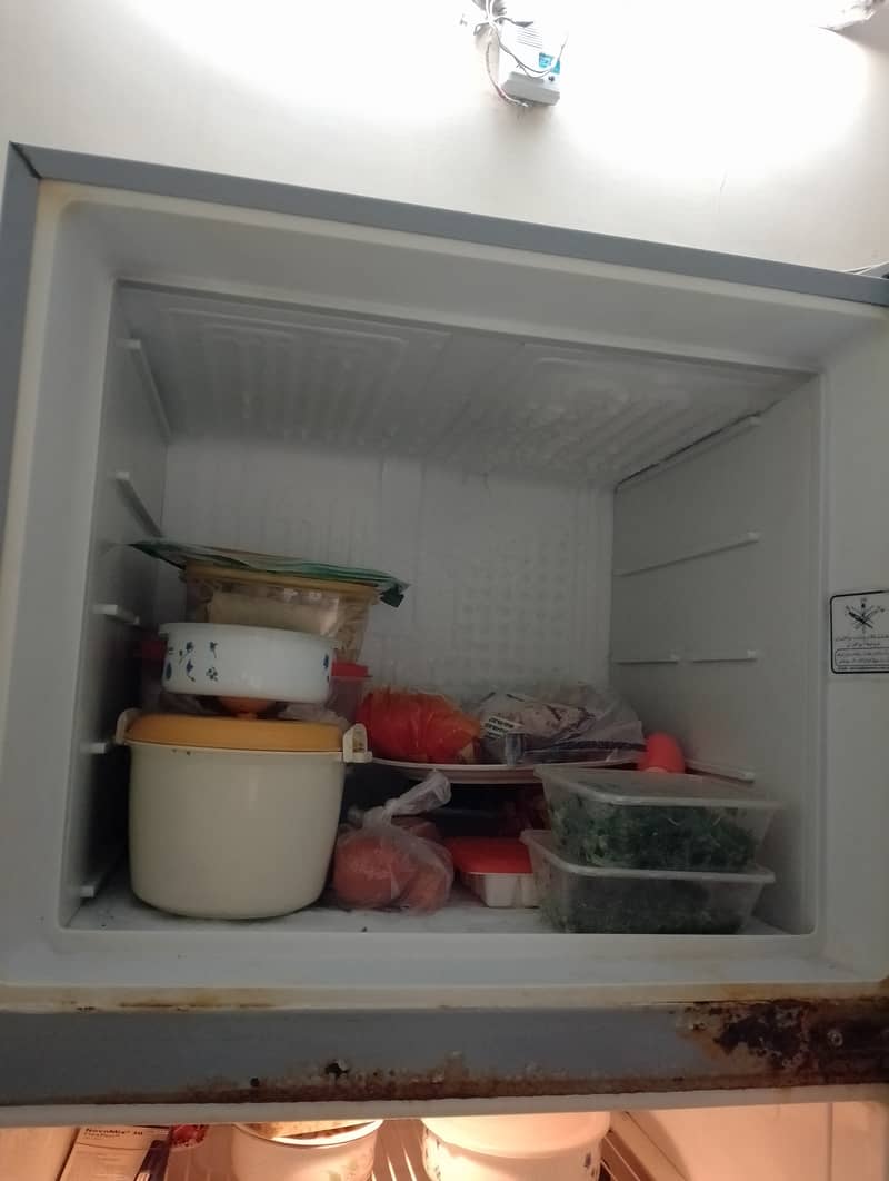 Dawlance refrigerator 2