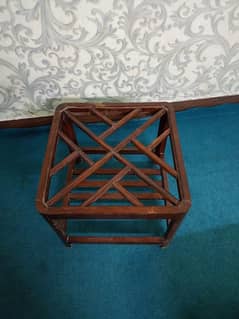 Wooden sheesham side table (without glass)