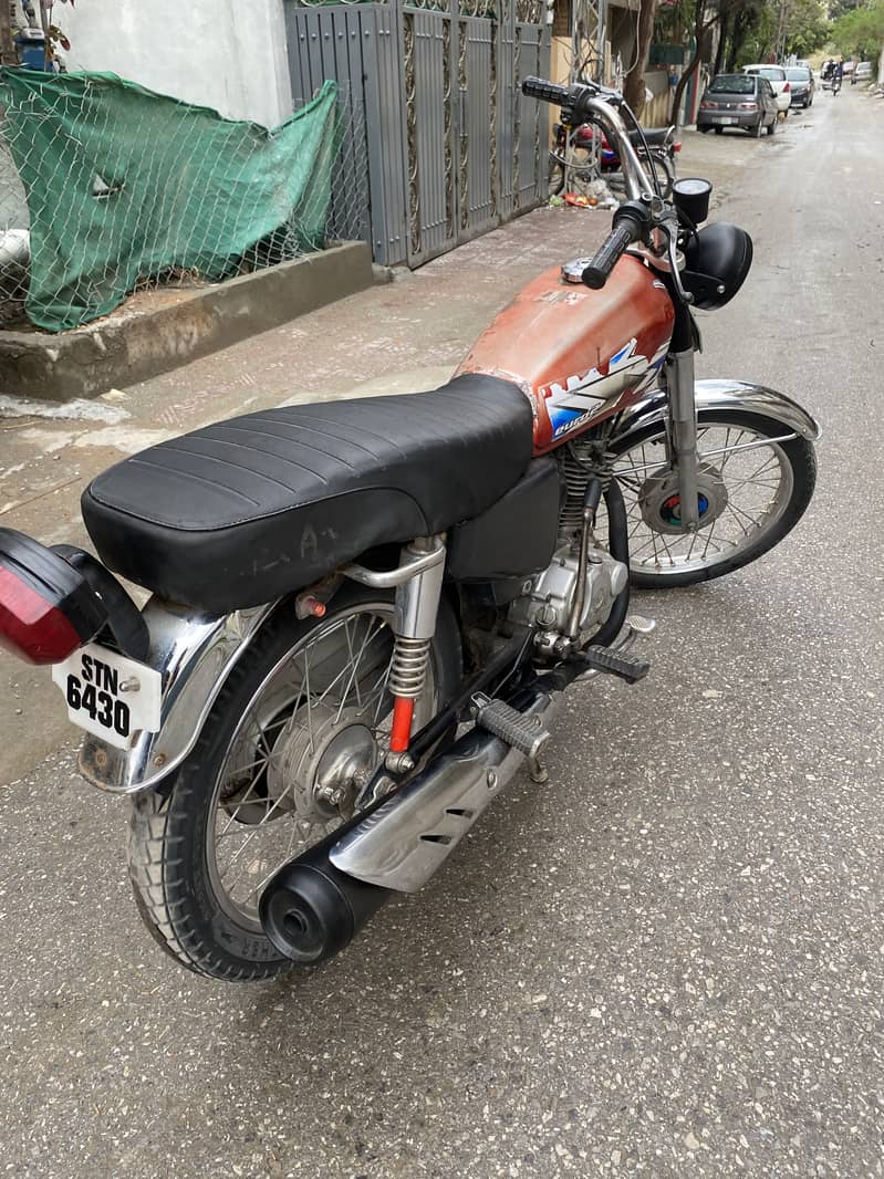 Honda CG 125 2014 3