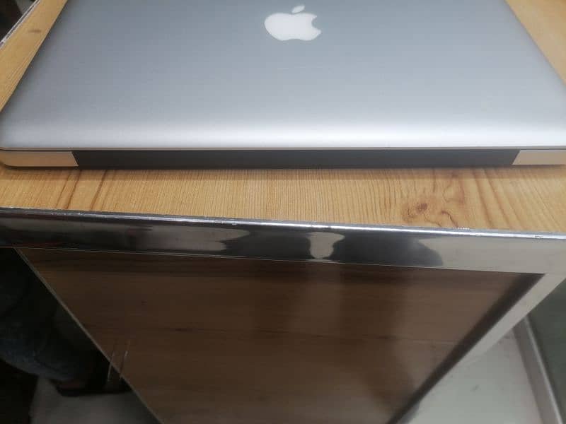 Apple macbook pro 2012 Mid 13.3 9