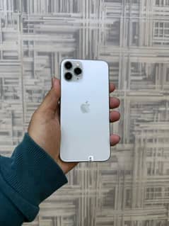 iphone 11 pro white