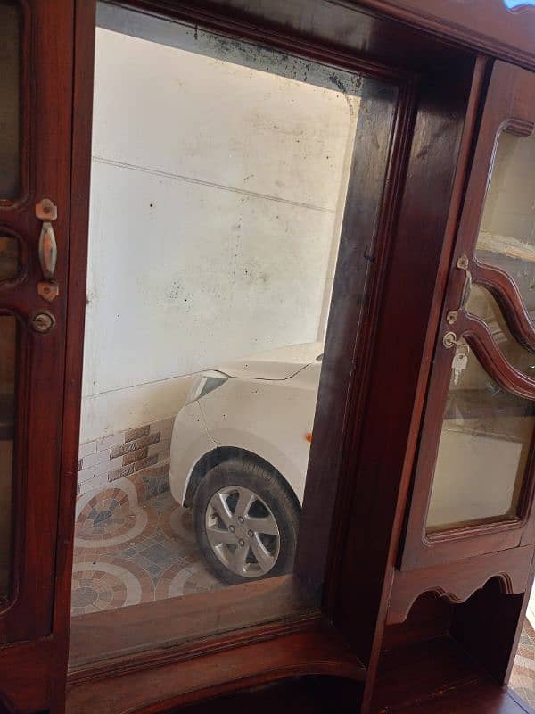 Wood Dressing Table 4