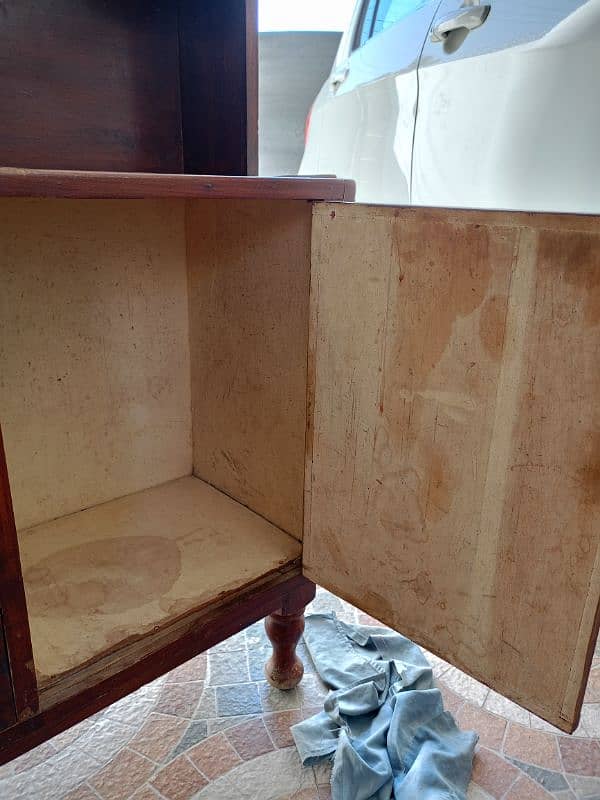 Wood Dressing Table 8