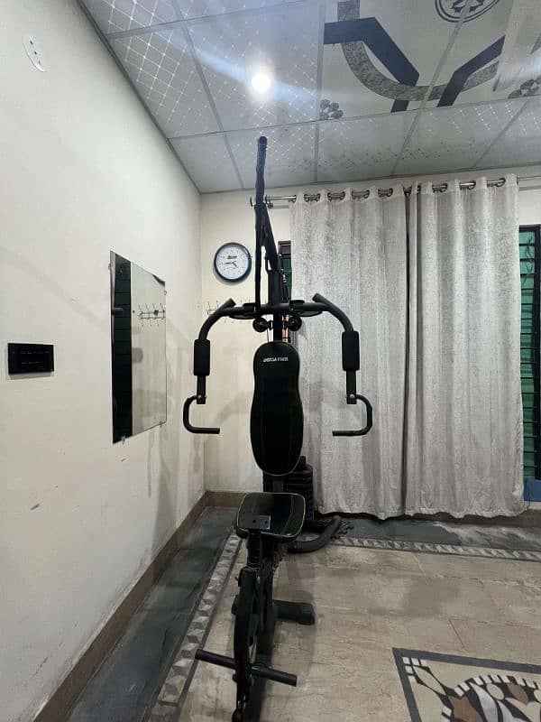 used gym equipments available at very reasonable price 1