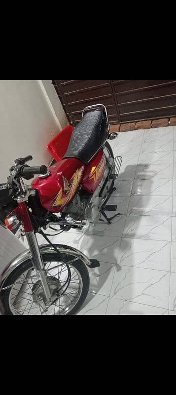 Honda 125 model 2021 demand 185 negotiable little bit 4