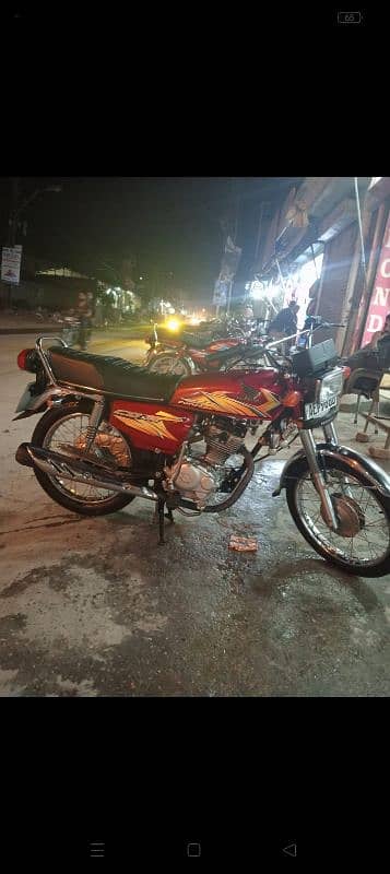 Honda 125 model 2021 demand 185 negotiable little bit 8