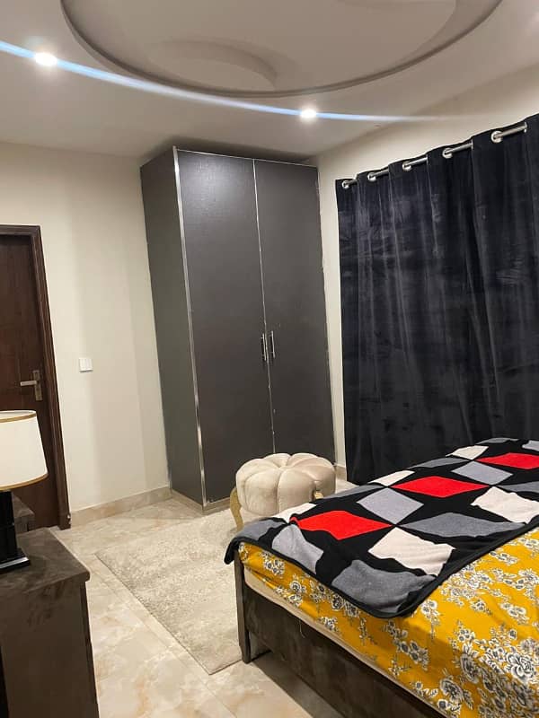 One Bed Furnished Brand New Apartment For Rent In Bahria Town, Lahore. 5