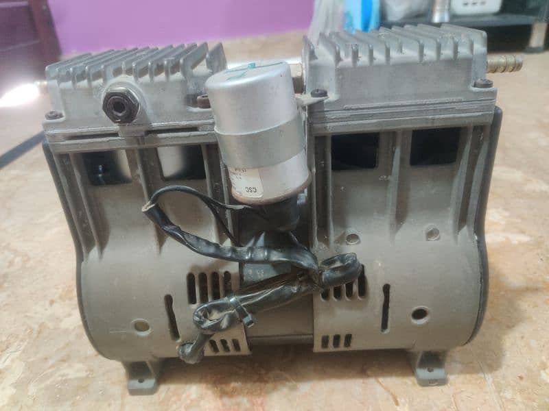 vacuum compressor condition 10/10 2