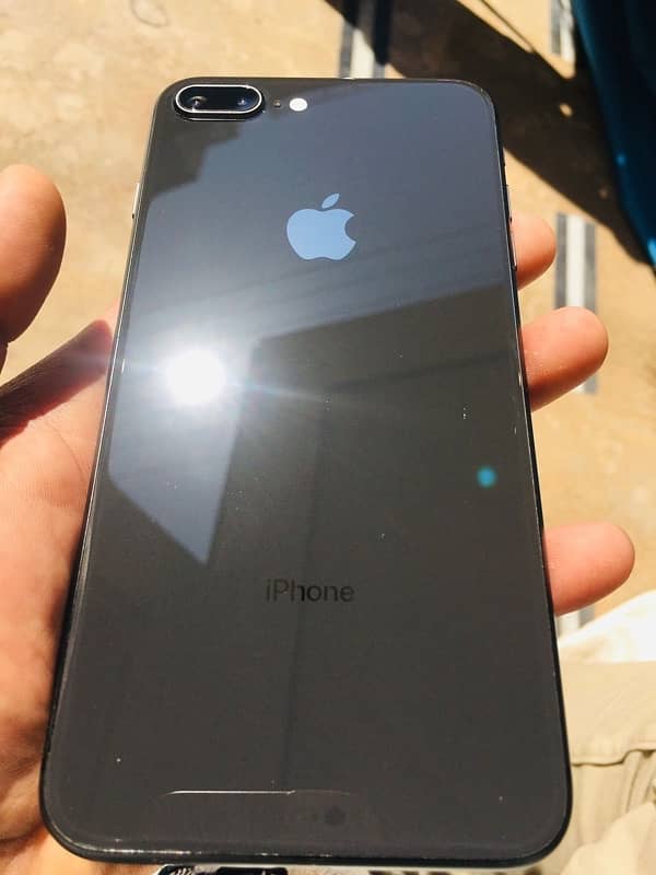 iphone 8 plus pta approve 64gb LLA model 1