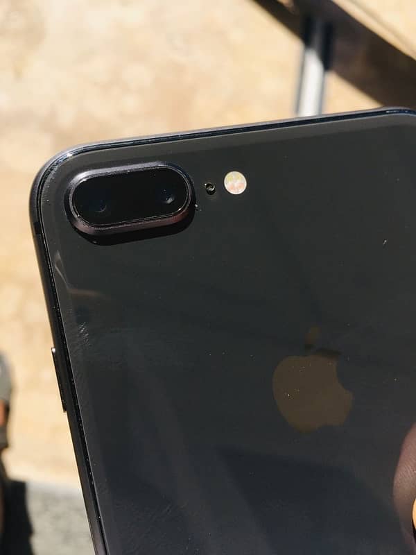 iphone 8 plus pta approve 64gb LLA model 7