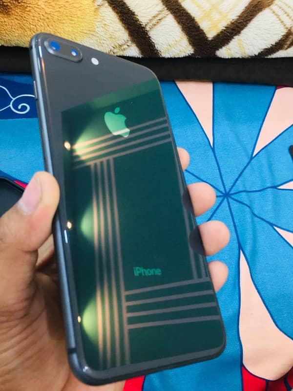 iphone 8 plus pta approve 64gb LLA model 19