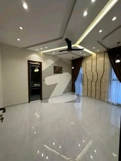 10 Marla Used House For Sale In Jasmine Block Sector C Bahria Town Lahore