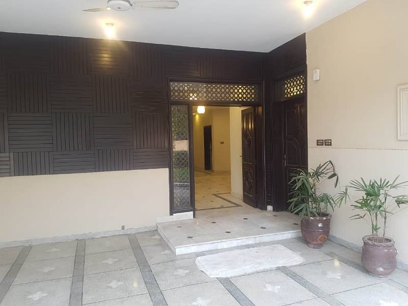 2 Kanal House For Rent 5