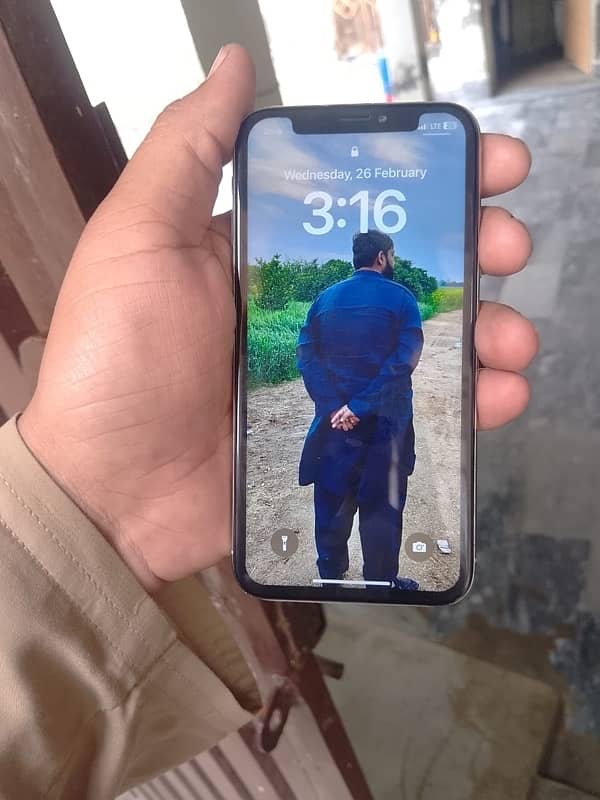 I phone x pta approved 64gb 1