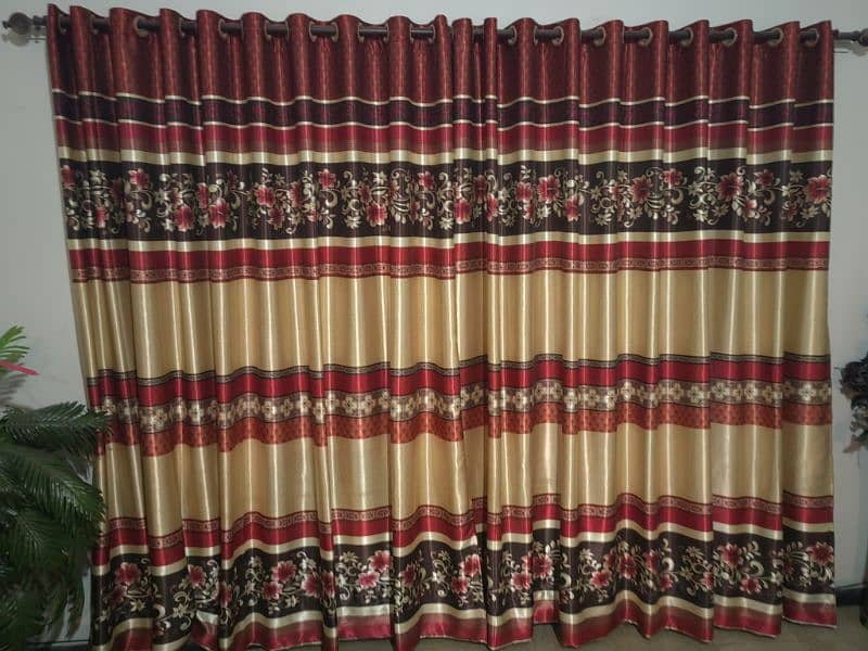 Curtains & Wall hangings for sale. 2