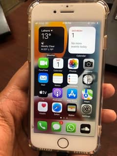 iphone 7, 32GB white / Gold Colour 10/10-PTA approved