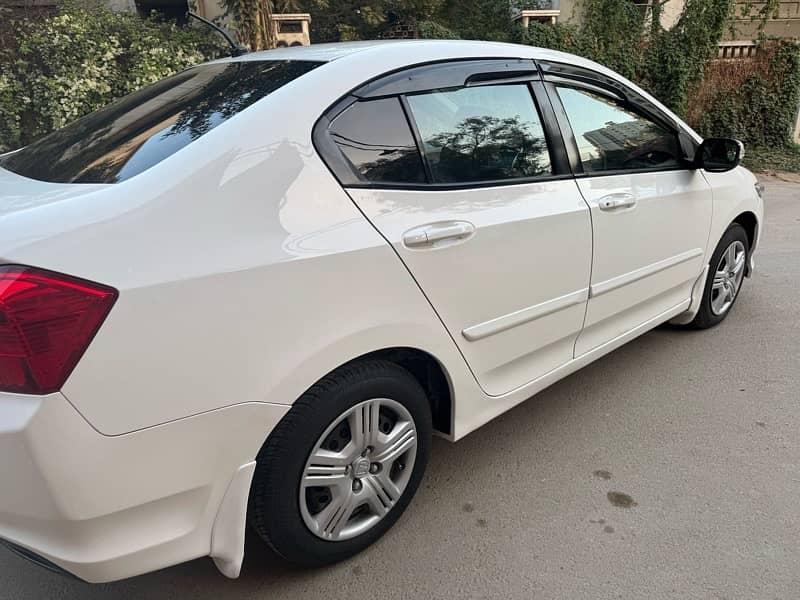 Honda City IVTEC 2018 4