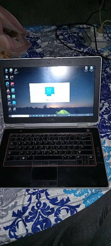 Dell Latitude Windows 10 8GB Ram SSD 128GB 8