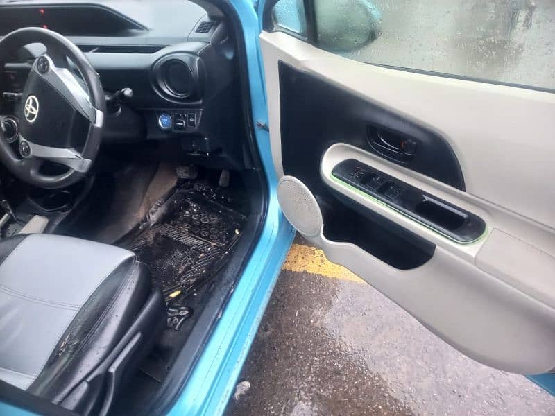 Toyota Aqua 2012/2016 10