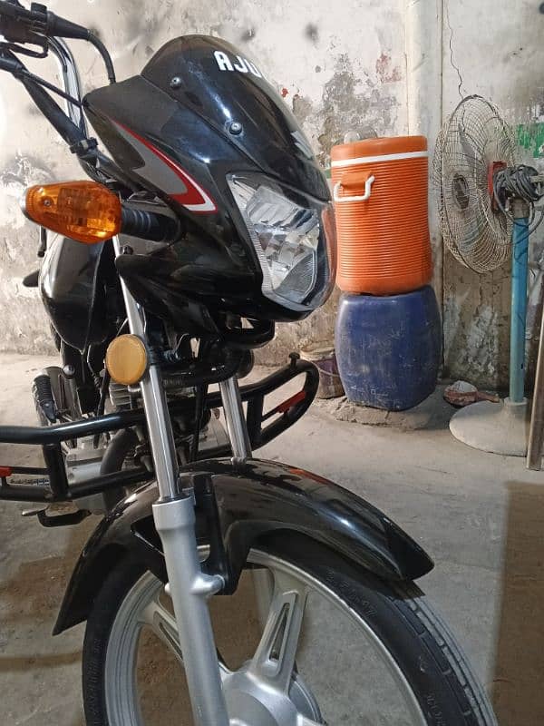 Suzuki 100 cc 5