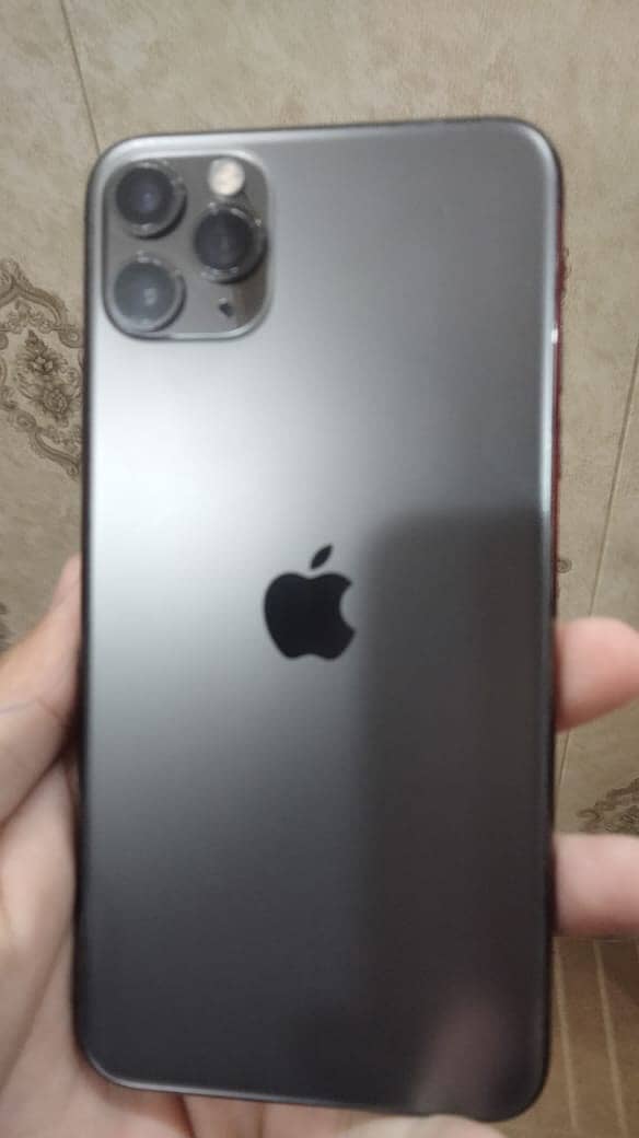 Apple iPhone 11 Pro Max 0