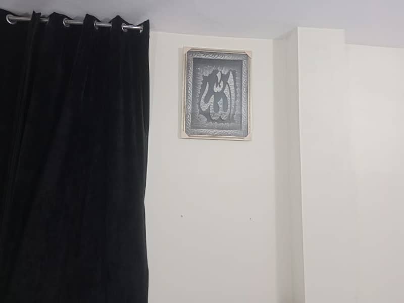 1 AND 2BEDS FURNISHED FLAT ROOM FOR RENT IN ALLAMA IQBAL TOWN 19