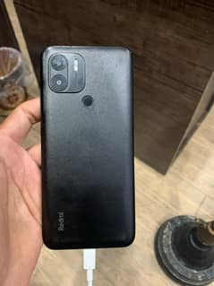 Redmi urgent sale. 4.64. good condition box ni hn charger hn