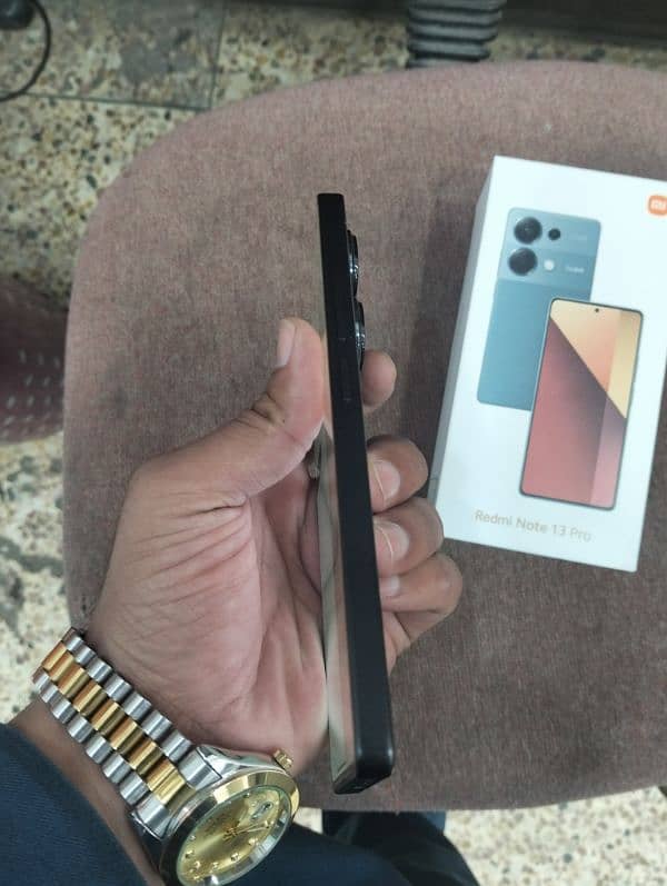 Redmi Note 13 pro 8GB,256GB complete box. . 03217695545. warranty 8month 1