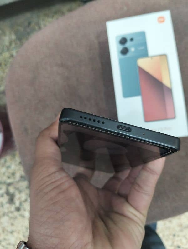 Redmi Note 13 pro 8GB,256GB complete box. . 03217695545. warranty 8month 4