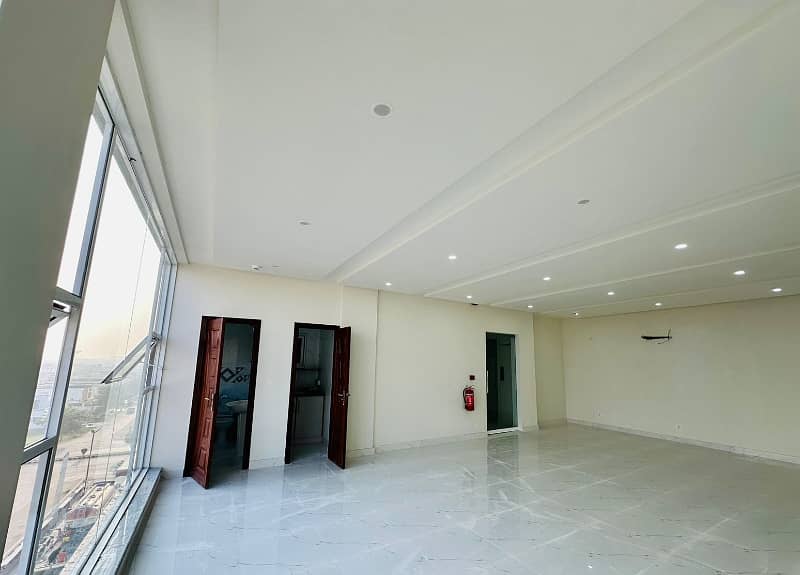 4 Marla commercial floor available for Rent in dha Phase 6 Main boulevard 1