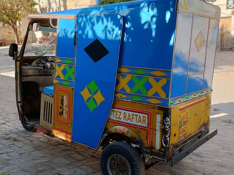 CNG Rickshaw 4stroke Tez Raftar 2017 Model 1