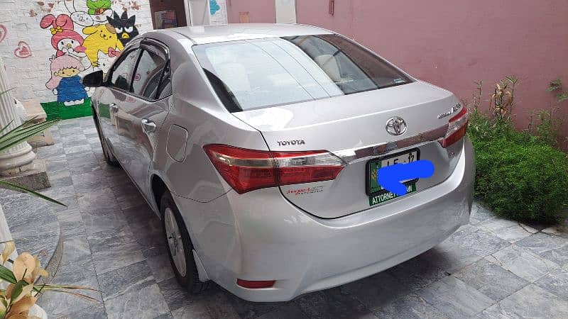 Toyota Corolla Altis 2016 1