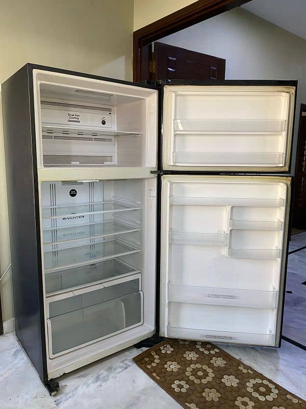 Hitachi Refrigerator rv 660 GBU 6