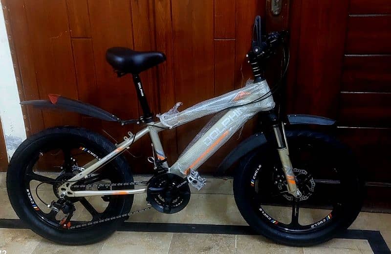 Brand new imported aluminium untouched road bike 22inches 3