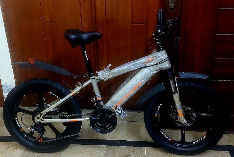 Brand new imported aluminium untouched road bike 22inches 12